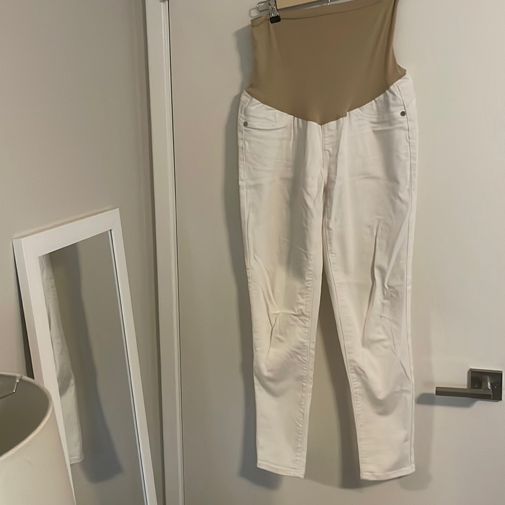 Seven7 maternity white jeans, size 10